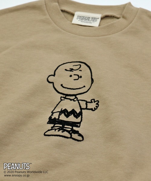 PEANUTS(ピーナッツ)の「SNOOPY/スヌーピー 裏毛フロッキープリントトレーナー(スウェット・キッズ・チャコールグレー/ベージュ/オフホワイト/カーキ/ロイヤルブルー/スモークピンク・90cm/110cm/100cm/120cm/130cm/140cm/150cm/160cm)」の8枚目の写真