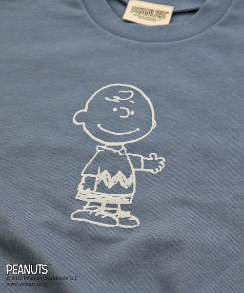 PEANUTS(ピーナッツ)の「SNOOPY/スヌーピー 裏毛フロッキープリントトレーナー(スウェット・キッズ・チャコールグレー/ベージュ/オフホワイト/カーキ/ロイヤルブルー/スモークピンク・90cm/110cm/100cm/120cm/130cm/140cm/150cm/160cm)」の20枚目の写真