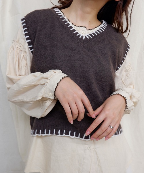 sakishimatokyo（サキシマトーキョー）の「【ZOZO限定】サキシマamp「ハンドステッチニットベスト」（ベスト・レディース・ベージュ/ブラウン/イエロー/ブルー・FREE）」の6枚目の写真