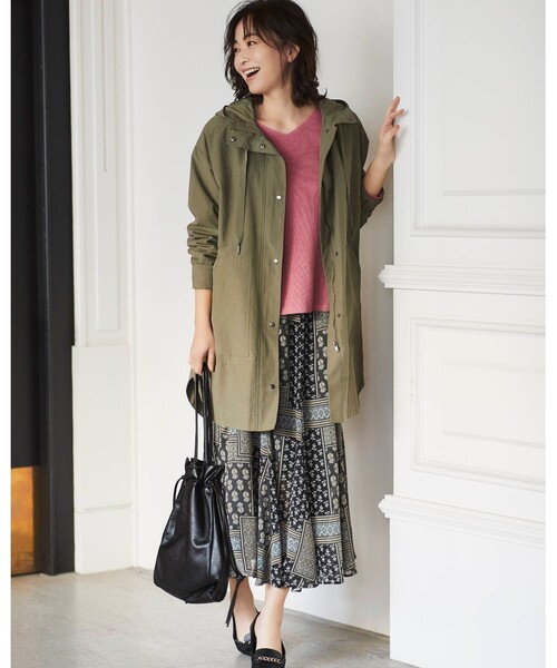 SHOO・LA・RUE（シューラルー）の「◆裾フレアー8枚はぎパッチワーク風プリントスカート（スカート・レディース・ブラック系3/ライトオレンジ系1/ブルー系3・00）」の5枚目の写真