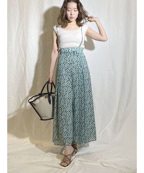 MERCURYDUO(マーキュリーデュオ)の「ビスチェ風コンパクトランダムリブニット(ニット/セーター・レディース・ブラック/オフホワイト/イエロー/グリーン・FREE)」の13枚目の写真