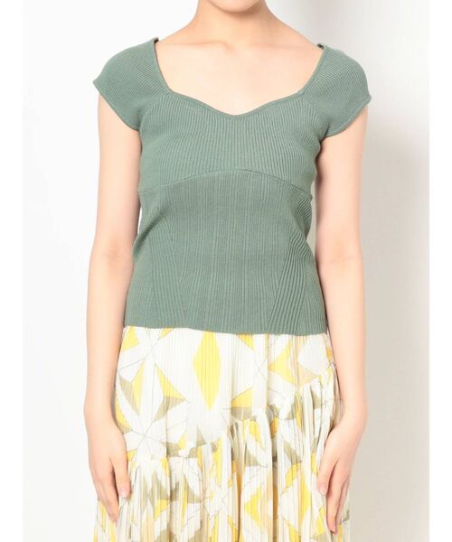 MERCURYDUO(マーキュリーデュオ)の「ビスチェ風コンパクトランダムリブニット(ニット/セーター・レディース・ブラック/オフホワイト/イエロー/グリーン・FREE)」の10枚目の写真