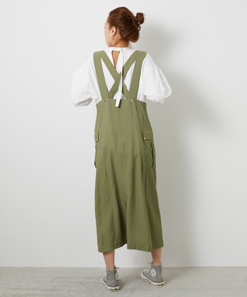 AZUL ENCANTO（アズールエンカント）の「ワークポケットジャンパースカート（ジャンパースカート・レディース・ブラック/カーキ・FREE）」の16枚目の写真