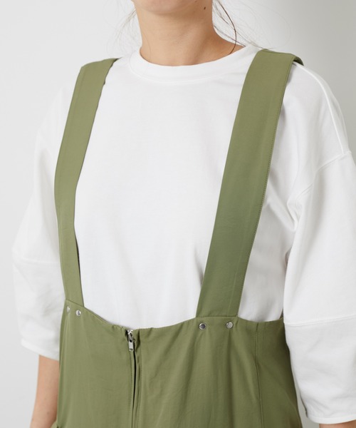 AZUL ENCANTO（アズールエンカント）の「ワークポケットジャンパースカート（ジャンパースカート・レディース・ブラック/カーキ・FREE）」の11枚目の写真