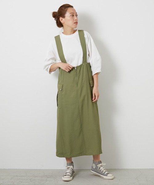 AZUL ENCANTO（アズールエンカント）の「ワークポケットジャンパースカート（ジャンパースカート・レディース・ブラック/カーキ・FREE）」の8枚目の写真