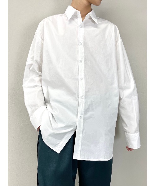 Chikashitsu +(チカシツプラス)の「【Chikashitsu +】oversized box shirt(シャツ/ブラウス・メンズ・ホワイト/ライトブルー・ONE SIZE)」の10枚目の写真