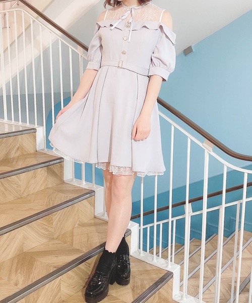 ROJITA（ロジータ）の「肩開きビジュ釦ワンピース（ワンピース