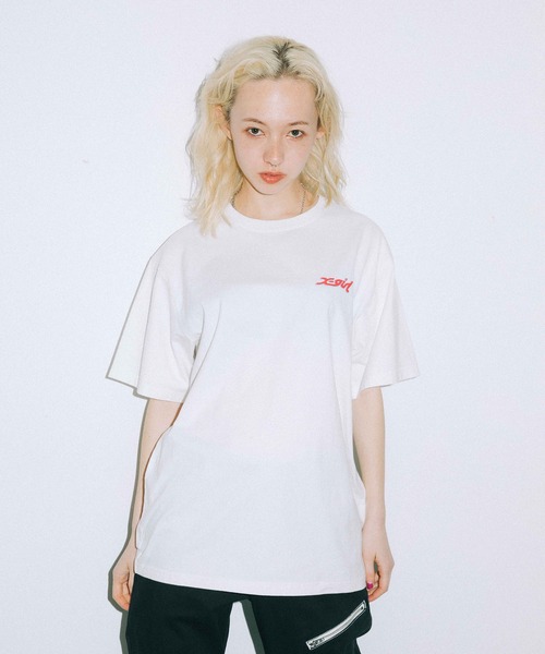 X-girl（エックスガール）の「SPIN LOGO S/S TEE（Tシャツ/カットソー・レディース・ブラック/ブルー/ホワイト/レッド・M/S/XL/L）」の13枚目の写真