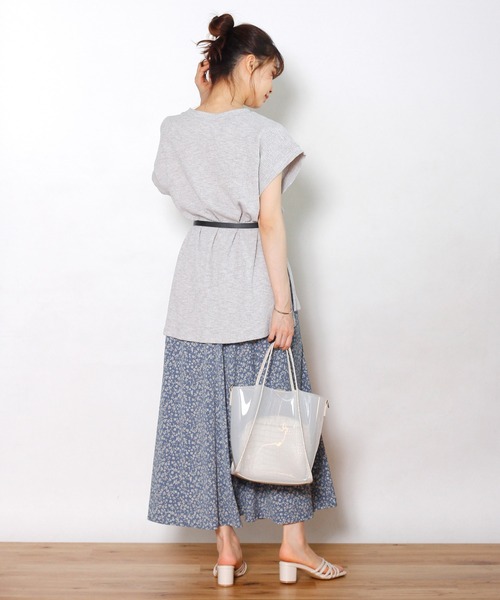 Crisp(クリスプ)の「フレンチスラブチュニックTシャツ(Tシャツ/カットソー・レディース・グレー/カーキ/アイボリー・FREE)」の12枚目の写真