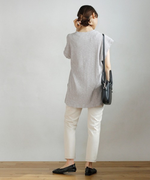 Crisp(クリスプ)の「フレンチスラブチュニックTシャツ(Tシャツ/カットソー・レディース・グレー/カーキ/アイボリー・FREE)」の16枚目の写真