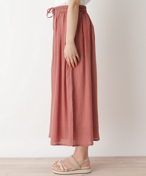 pink adobe（ピンクアドベ）の「◆【S-3L】レーヨン混スラブスカーチョ（その他パンツ・レディース・ブラック/イエロー/オレンジ/グリーン/ライトベージュ・44/40/38/36/42）」の7枚目の写真