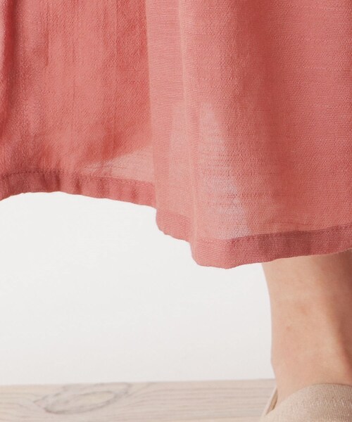 pink adobe（ピンクアドベ）の「◆【S-3L】レーヨン混スラブスカーチョ（その他パンツ・レディース・ブラック/イエロー/オレンジ/グリーン/ライトベージュ・44/40/38/36/42）」の10枚目の写真