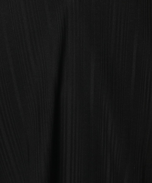 PAGEBOY(ページボーイ)の「スリットVネックフレンチスリーブ(Tシャツ/カットソー・レディース・ブラック/オフホワイト/ブラウン系その他・FREE)」の17枚目の写真