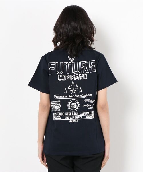AVIREX（アヴィレックス）の「AVIREX/ アヴィレックス　刺繍Tシャツ フューチャーコマンド/S/S EMB TEE 'FUTURE COMMAND'（Tシャツ/カットソー・レディース・ネイビー/オフホワイト/Orange/ブラウン系その他2・FREE）」の4枚目の写真