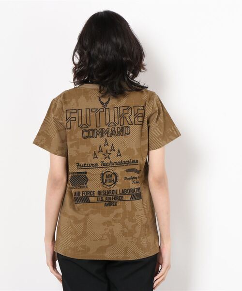 AVIREX（アヴィレックス）の「AVIREX/ アヴィレックス　刺繍Tシャツ フューチャーコマンド/S/S EMB TEE 'FUTURE COMMAND'（Tシャツ/カットソー・レディース・ネイビー/オフホワイト/Orange/ブラウン系その他2・FREE）」の3枚目の写真