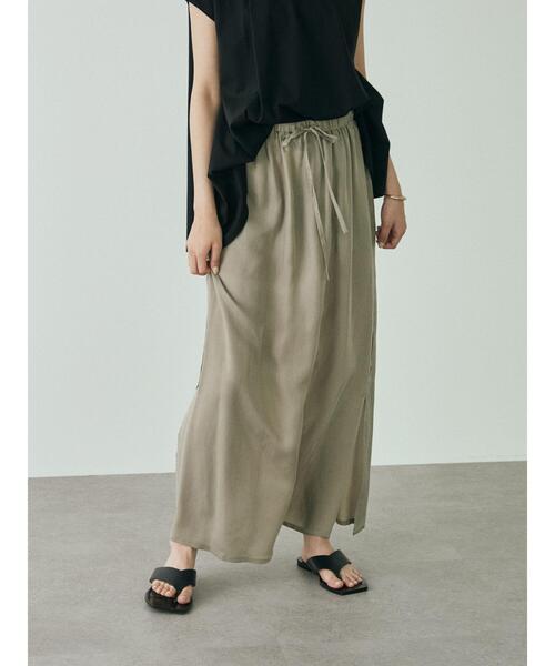 GARAGE OF GOOD CLOTHING（ガレージオブグッドクロージング）の「キュプラマキシスカート＊（スカート・レディース・カーキ/ブラック/グレイッシュベージュ・FREE）」の5枚目の写真