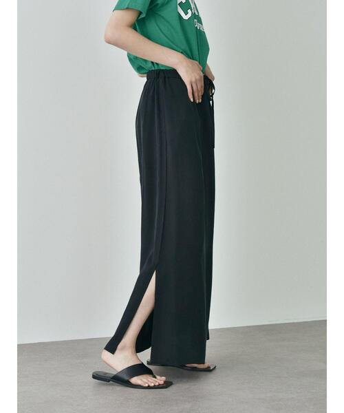 GARAGE OF GOOD CLOTHING（ガレージオブグッドクロージング）の「キュプラマキシスカート＊（スカート・レディース・カーキ/ブラック/グレイッシュベージュ・FREE）」の15枚目の写真