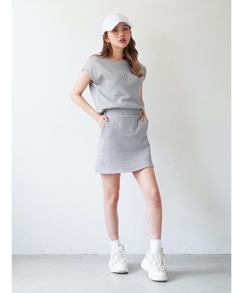 Darich（ダーリッチ）の「エンボスポイントスウェットスカート（スカート・レディース・ピンク/グレー/ブラック/アイボリー・FREE）」の7枚目の写真