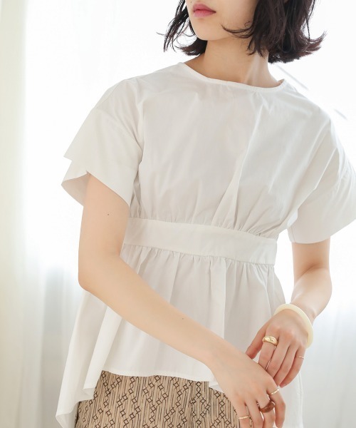 Bab(バブ)の「【WEB限定】バックオープンリボンブラウス(シャツ/ブラウス・レディース・オフホワイト/ブルー/ブラック・38)」の4枚目の写真