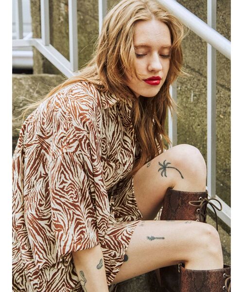 jouetie（ジュエティ）の「スーパーBIGシャツ（シャツ/ブラウス・レディース・ブラック/ピンク/その他1・MEDIUM）」の21枚目の写真