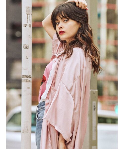 jouetie（ジュエティ）の「スーパーBIGシャツ（シャツ/ブラウス・レディース・ブラック/ピンク/その他1・MEDIUM）」の16枚目の写真