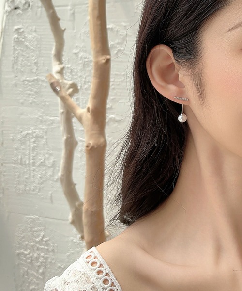 LA VORAGINE(ラ ヴォラジネ)の「ポスト:925シルバー ピアス(ピアス(両耳用)・レディース・A/B/C・FREE)」の2枚目の写真