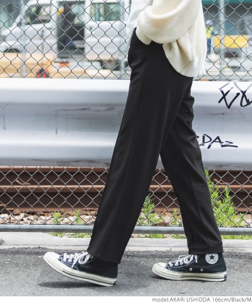 coca（coca）（コカ）の「カットジョーゼットセンターシームテーパードパンツ（その他パンツ・レディース・ブラック/ベージュ/ブラウン/ラベンダー・M/L）」の13枚目の写真