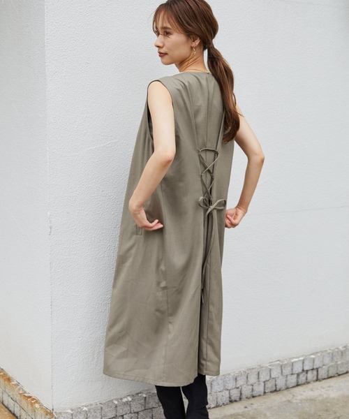 mysty woman(ミスティウーマン)の「バックレースアップロングジレ 218375(ノーカラージャケット・レディース・ダークブラウン/カーキ/オレンジ/ライトブラウン/グリーン系その他/ブラック・FREE)」の9枚目の写真