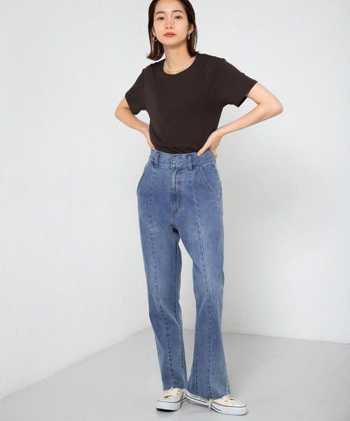 KBF（ケイビーエフ）の「コンパクトベーシックTシャツ（Tシャツ/カットソー・レディース・アイボリー/ブルー/オレンジ/ダークブラウン・ONE）」の17枚目の写真