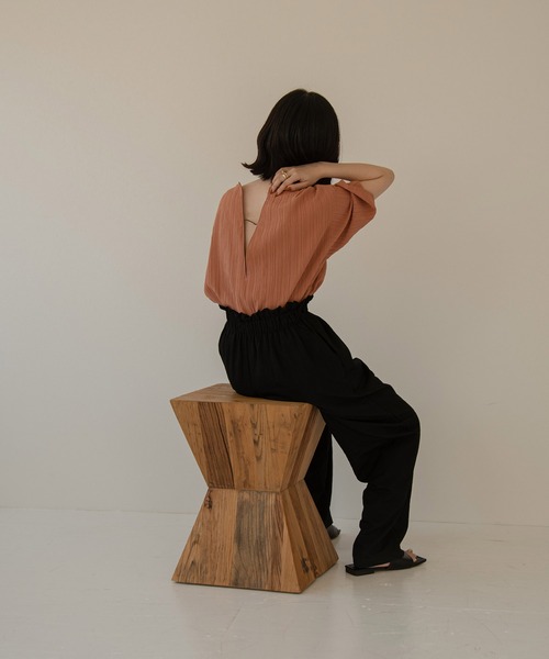 lawgy(ラウジー)の「vertical wrinkle 2way blouse(シャツ/ブラウス・レディース・オレンジ/クリーム/ブラック/ベージュ・FREE)」の20枚目の写真