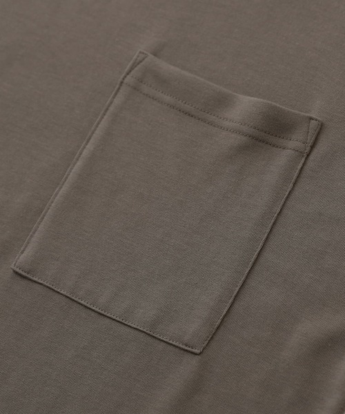 n'OrLABEL（ノアールレーベル）の「『ポケットゆるロンT』（Tシャツ/カットソー・レディース・ブラウン/オフホワイト/カーキ/グレイッシュベージュ/パープル/ブラック/チャコール/グレイッシュブルー/ミント/ラベンダー・FREE）」の18枚目の写真