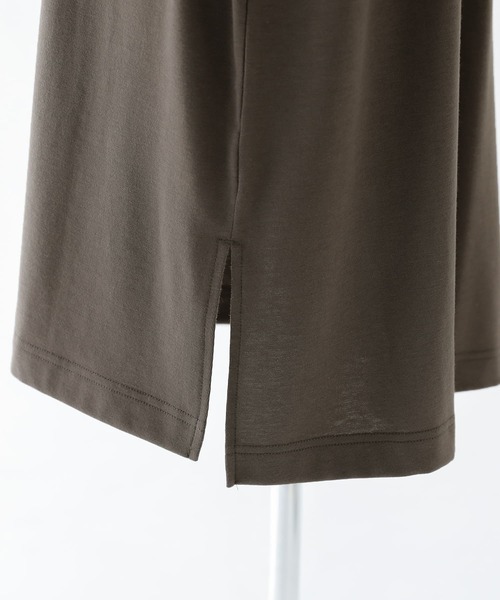 n'OrLABEL（ノアールレーベル）の「『ポケットゆるロンT』（Tシャツ/カットソー・レディース・ブラウン/オフホワイト/カーキ/グレイッシュベージュ/パープル/ブラック/チャコール/グレイッシュブルー/ミント/ラベンダー・FREE）」の19枚目の写真