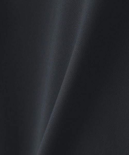 MARGARET HOWELL（マーガレットハウエル）の「PERFORMANCE NYLON（モッズコート・レディース・ブラック・1/2）」の8枚目の写真