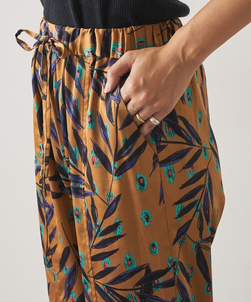 Omekashi（オメカシ）の「柄イージーパンツ（その他パンツ・レディース・アイボリー/キャメル・FREE）」の9枚目の写真