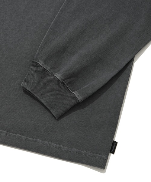 COVERNAT（カバーナット）の「【COVERNAT】AUTHENTIC LOGO LONG SLEEVE / カバーナット オーセンティック ロゴ ロングスリーブ Tシャツ（Tシャツ/カットソー・メンズ・ブラック/チャコールグレー/ホワイト/グリーン系その他・LARGE/MEDIUM/X-LARGE/SMALL）」の19枚目の写真
