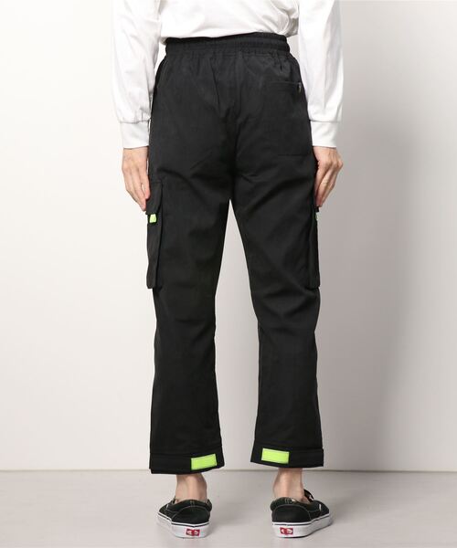 CORPUS TOKYO（コーパス トーキョー）の「Lazy Tokyo カーゴジョガーパンツ（カーゴパンツ・メンズ・ブラック/ベージュ/グレー・1/2/4/3）」の11枚目の写真