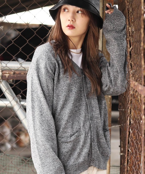 roshell（ロシェル）の「コットン ニットカーディガン（カーディガン/ボレロ・メンズ・グレー/ブラック/ブルー系その他/グレイッシュベージュ/レッド系その他/ベージュ系その他/マスタード/ダークグリーン/インディゴブルー/ミックスグレー/ブルー系その他3/ネイビー/ブルー系その他2/ライトベージュ/ブラウン/チャコールグレー/アイボリー/グリーン系その他/レッド/オレンジ/カーキ・X-LARGE/MEDIUM/LARGE/SMALL）」の5枚目の写真