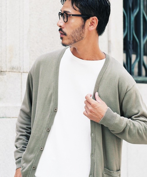 roshell（ロシェル）の「コットン ニットカーディガン（カーディガン/ボレロ・メンズ・グレー/ブラック/ブルー系その他/グレイッシュベージュ/レッド系その他/ベージュ系その他/マスタード/ダークグリーン/インディゴブルー/ミックスグレー/ブルー系その他3/ネイビー/ブルー系その他2/ライトベージュ/ブラウン/チャコールグレー/アイボリー/グリーン系その他/レッド/オレンジ/カーキ・X-LARGE/MEDIUM/LARGE/SMALL）」の9枚目の写真