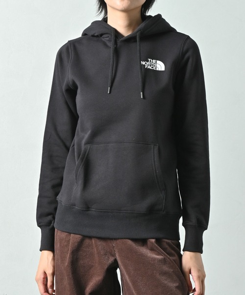 THE NORTH FACE（ザノースフェイス）の「THE NORTH FACE(ザ・ノース・フェイス) BOX NSE プルオーバーパーカー（パーカー・レディース・ホワイト/ブラック/グレー・S/M/XS）」の7枚目の写真