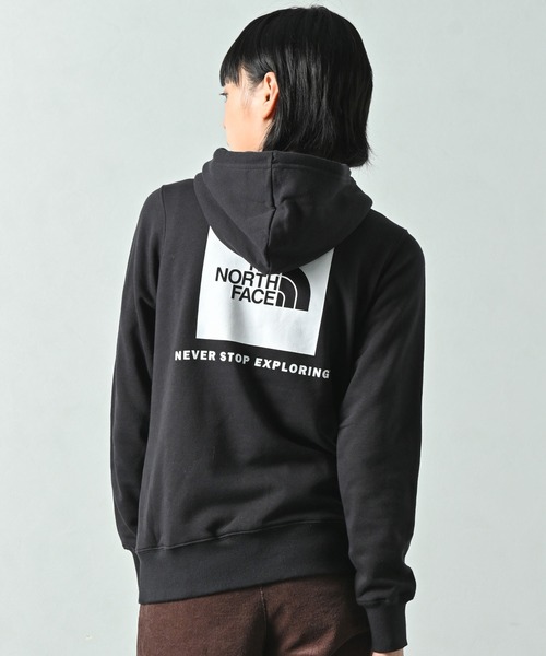 THE NORTH FACE（ザノースフェイス）の「THE NORTH FACE(ザ・ノース・フェイス) BOX NSE プルオーバーパーカー（パーカー・レディース・ホワイト/ブラック/グレー・S/M/XS）」の5枚目の写真