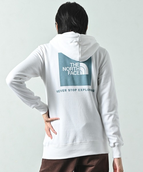 THE NORTH FACE（ザノースフェイス）の「THE NORTH FACE(ザ・ノース・フェイス) BOX NSE プルオーバーパーカー（パーカー・レディース・ホワイト/ブラック/グレー・S/M/XS）」の9枚目の写真
