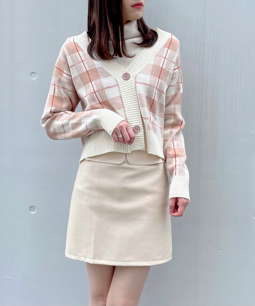 titty＆Co. PETIT by poyo（ティティーアンドコープティバイポヨ）の「【ファッションインフルエンサーPOYO×titty&Co.PETIT 】ビックチェックニットカーディガン（カーディガン/ボレロ・レディース・パープル/ベージュ・FREE）」の18枚目の写真