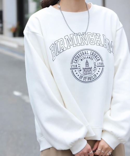 SENSE OF PLACE by URBAN RESEARCH（センスオブプレイスバイアーバンリサーチ）の「ウラキモウカレッジロゴスウェットシャツ（スウェット・レディース・アイボリー/ブラック/ブルー・ONE）」の4枚目の写真