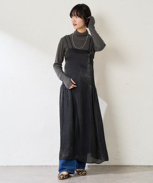 SHENERY（シーナリー）の「サイドギャザーキャミドレス（ワンピース・レディース・ライトグレー/ブラック・FREE）」の21枚目の写真