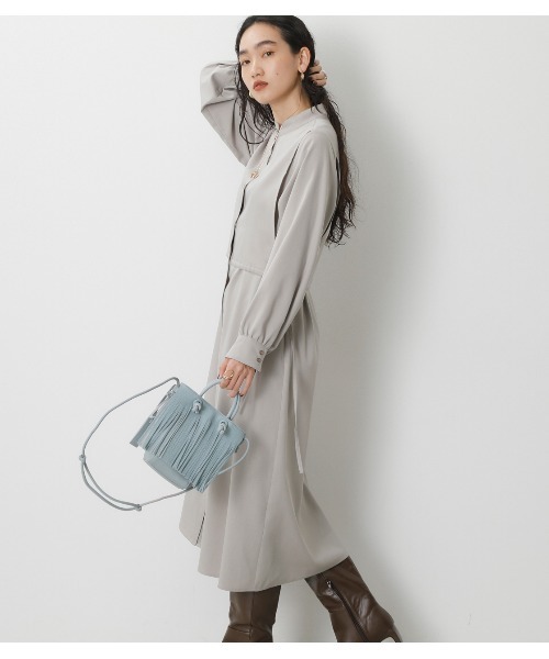 crie conforto(クリーコンフォルト)の「フリンジミニバッグ(ショルダーバッグ・レディース・ライトブルー/ブラック/アイボリー・FREE)」の22枚目の写真