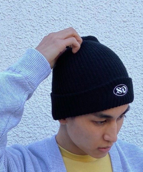 CIAOPANIC(チャオパニック)の「【Surpass Hotdog Stand/サーパス ホットドック スタンド】別注OVAL LOGO BEANIE/オーバルロゴビーニー(ニットキャップ/ビーニー・メンズ・ホワイト/ブラック/グレー/オレンジ・FREE)」の3枚目の写真