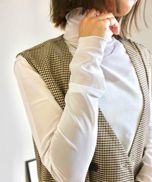 MLI'A（エムリア）の「チュールシアー／長袖トップス（Tシャツ/カットソー・レディース・オフホワイト/グリーン/イエロー/サックスブルー/ブラック/パープル系1/グリーン系/その他4・M）」の9枚目の写真