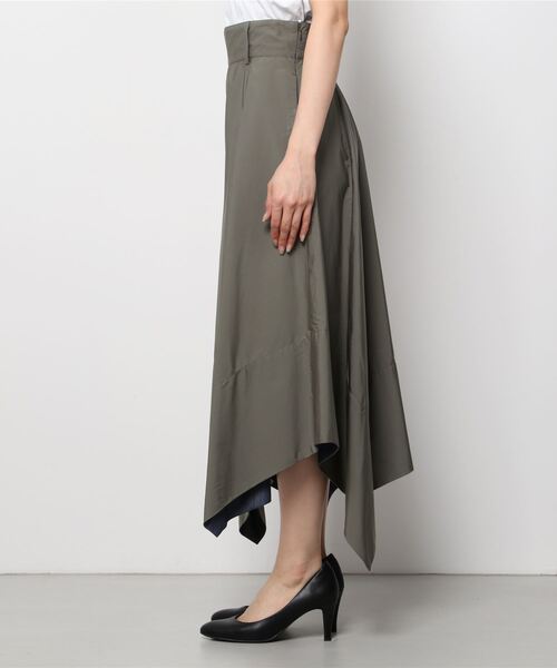 DENHAM(デンハム)の「DENHAM/デンハム/RANDOM ASYMMETRIC SKIRT(スカート・レディース・カーキ・FREE)」の3枚目の写真