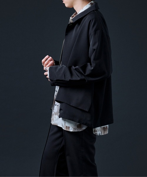 Ellno Loset(エルノロゼット)の「フラシデザインブルゾン(ブルゾン・メンズ・チャコールグレー/ブラック・MEDIUM/LARGE)」の9枚目の写真