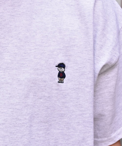 DOUBLE STEAL(ダブルスティール)の「Mini Doubz 半袖Tシャツ(Tシャツ/カットソー・メンズ・ホワイト/ブラック/カーキ/ライトグリーン/アッシュ・MEDIUM/LARGE/X-LARGE)」の4枚目の写真